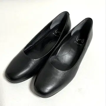 잉그 펌프스 블랙 가죽 23.5cm 관혼상제 취업활동