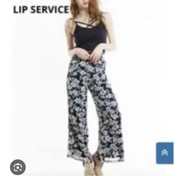 LIP SERVICE 슬릿 꽃무늬 와이드 팬츠