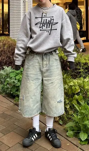데미지 배기 조츠