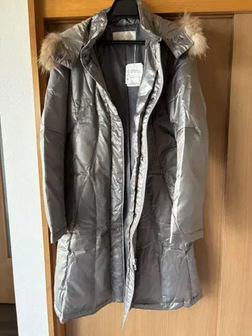 CORDIER 다운 코트