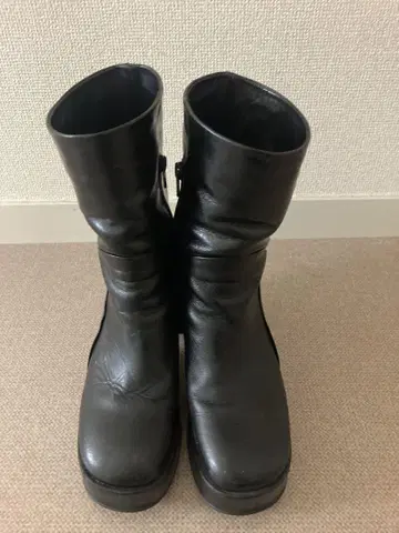 힐 부츠 소가죽
