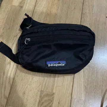 Patagonia 파타고니아 미니 숄더백 블랙