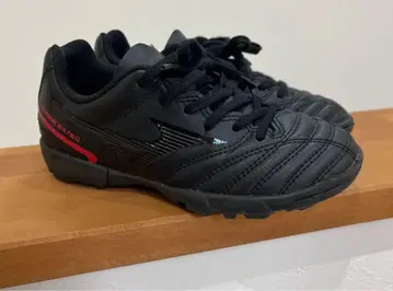 축구 트레이닝 슈즈 19cm