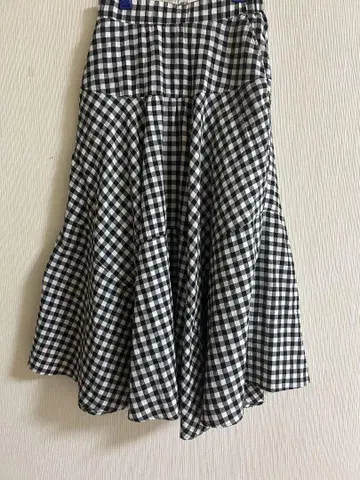 안티카 깅엄 체크 플레어 스커트