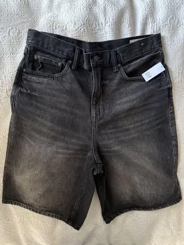GAP 워시드 10.5인치 배기 데님 숏 팬츠 30인치
