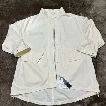 JEANASIS 아이보리 마운틴 후드티