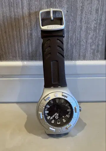 Swatch 손목시계 실버 브라운