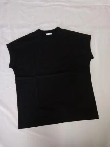 에이트 12/-AIR SPININNG OVERSIZED PULLOVER