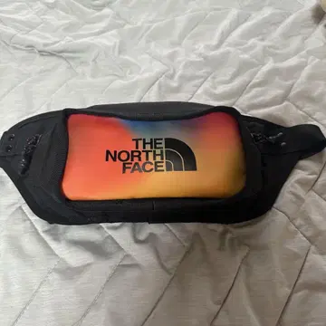 THE NORTH FACE 바디백 오렌지/블랙