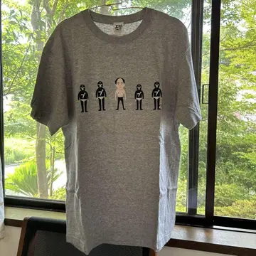 에가 채널 돈키 콜라보 티셔츠 그레이