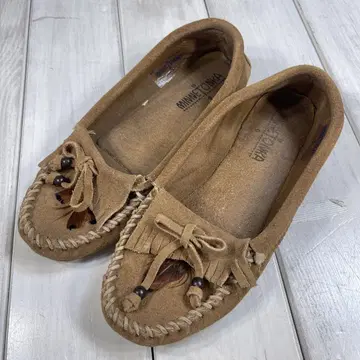 MINNETONKA 미네통카 모카신 태슬 프린지 24cm