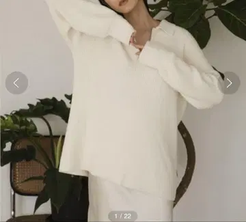새상품급 enof 크롭 니트 캐시미어 혼방 세탁 가능 화이트 스웨터
