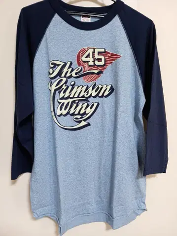 The Crimson Wing 45 래글런 티셔츠