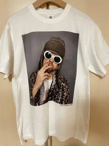 CULTURE SUPPLY 커트 코베인 NIRVANA