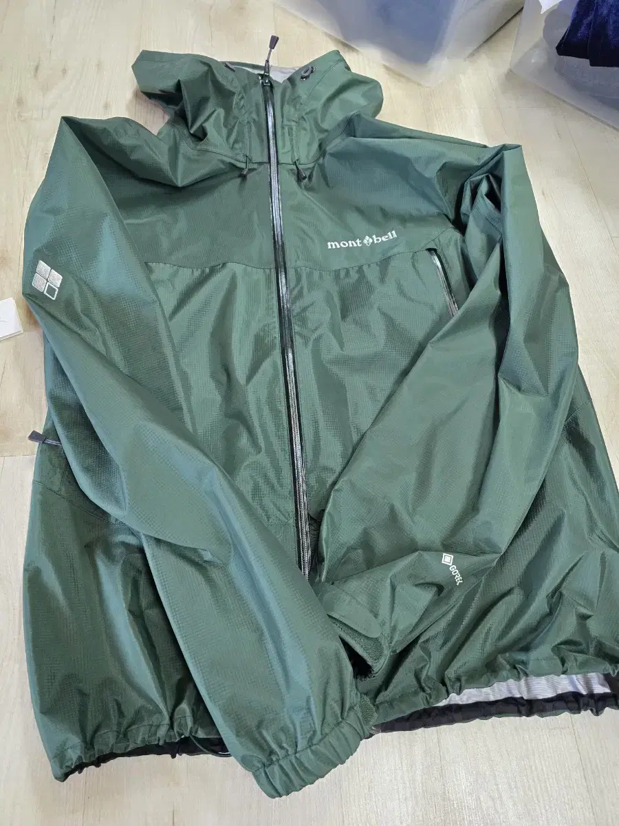 [L] Montbell Rain Dancer Jacket Green