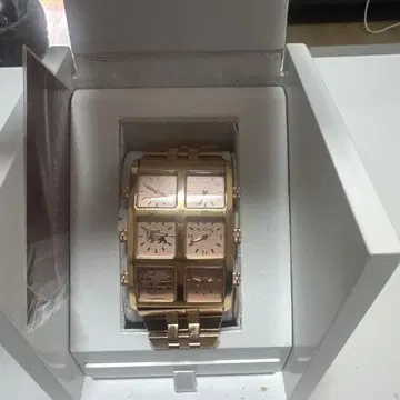 아발란치 icelink 손목시계