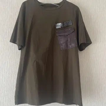 미사용 새상품 아티산 티셔츠 9호 브라운 카키