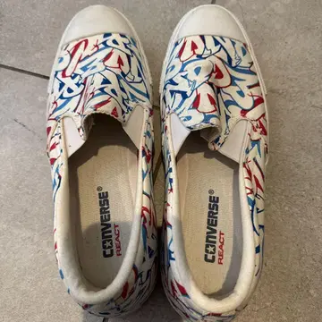 CONVERSE REACT 슬립온 그래픽 프린트