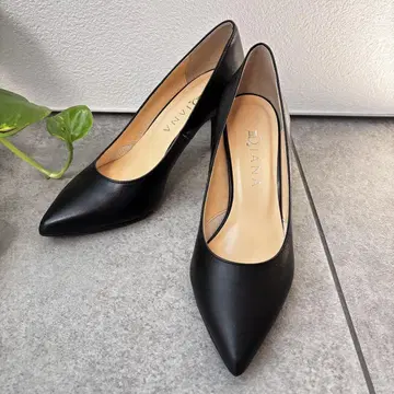 미사용 새상품 DIANA 블랙 가죽 펌프스 23.5cm 관혼상제 오피스