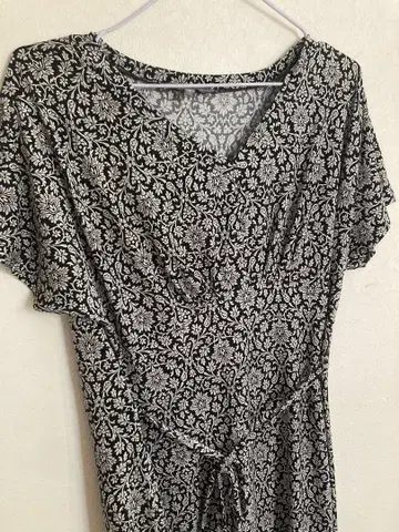 미사용 새상품 로라 애슐리 Laura Ashley 다마스쿠스풍 원피스