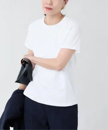 ATON (에이트) CREWNECK T-SHIRTS KKAG 화이트 02