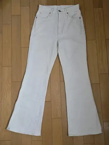 MOUSSY MVS 화이트 플레어 26