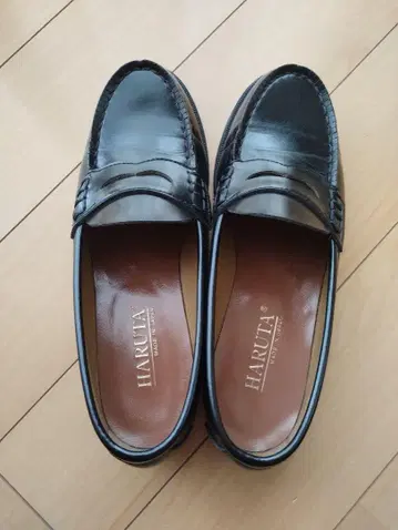 HARUTA 블랙 로퍼 25.5cm