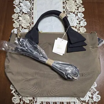 CURIBISCUI 리본 핸들 나일론 토트 백 (M) 카키
