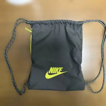 나이키 냅색 형광색