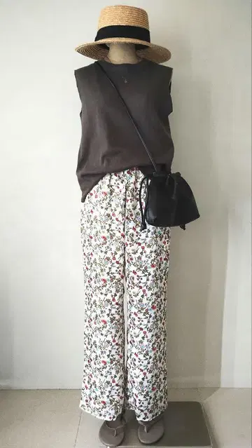 C6088 플라워 프린트 이지 팬츠 코디