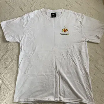 HUF 화이트 티셔츠