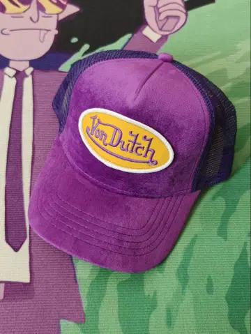 Von Dutch 보라색 트래커 캡 Y2K