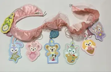 더피 & 프렌즈 프롬 올 오브 아스 데코레이션 가랜드