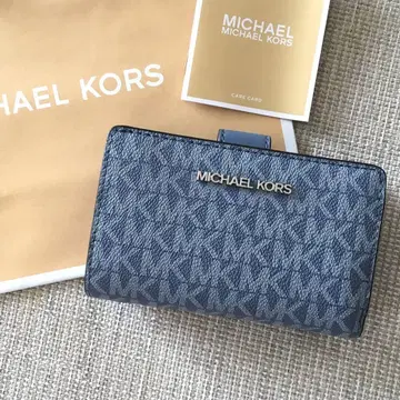 새상품 MICHEAL KORS 마이클코어스 정가 47,300엔 지갑