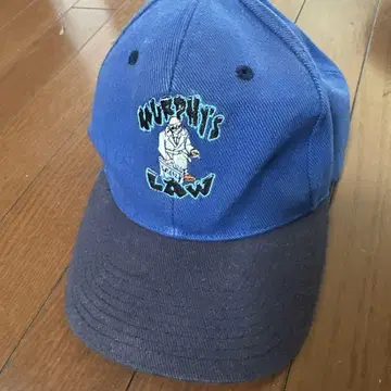Murphy's Law 캡 파랑