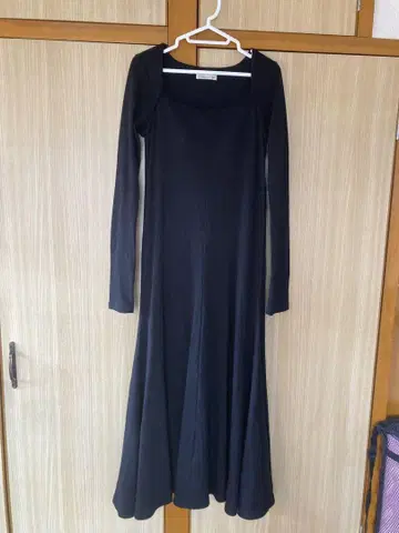 GALLARDAGALANTE NAVY 블랙 롱 원피스
