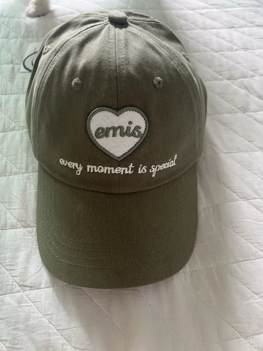 emis Ball Cap Heart Patch Unworn New Product