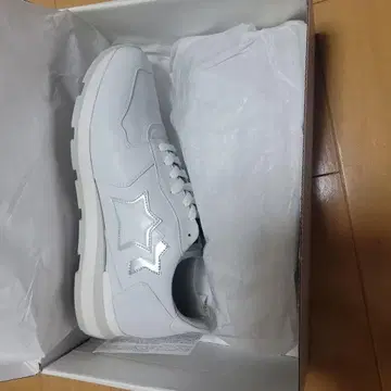 아톤티크 스타즈