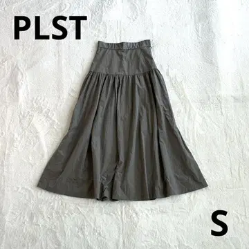PLST 플레어 스커트 광택 새틴 고급스러운 S 사이즈