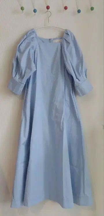 볼륨 소매 롱 원피스