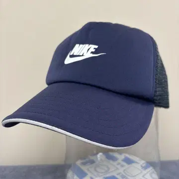 NIKE 나이키 00s 메쉬 캡 Cap 로고 프린트 네이비