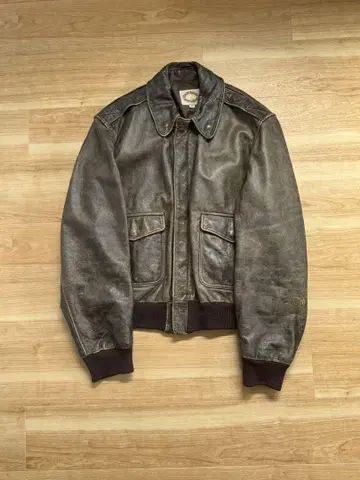 80년대 빈티지 BANANA REPUBLIC A-2 가죽 42