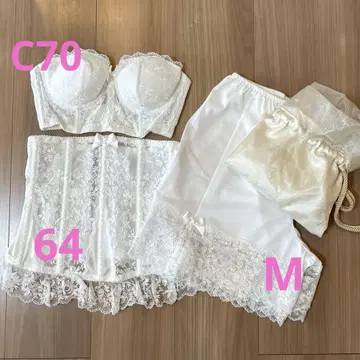 세모어 화이트 브라이덜 이너 세트 C70/64