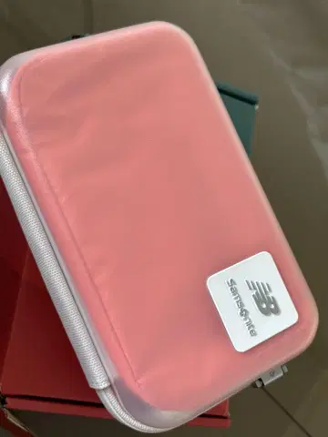 NB x 삼소나이트