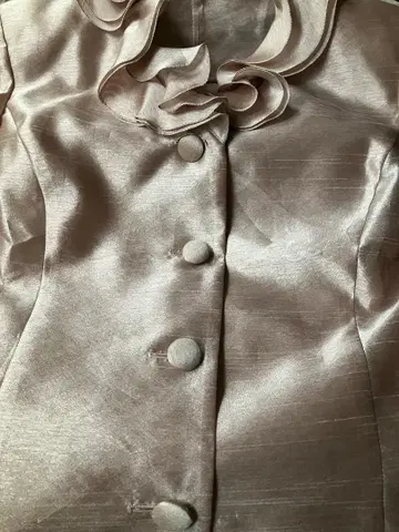 베이지 프릴 자켓