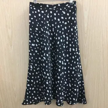 B&Y 유나이티드 애로우즈 손글씨 풍수 도트 스커트 F0623A11