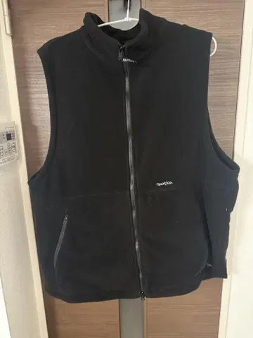 Nautica 블랙 플리스 베스트