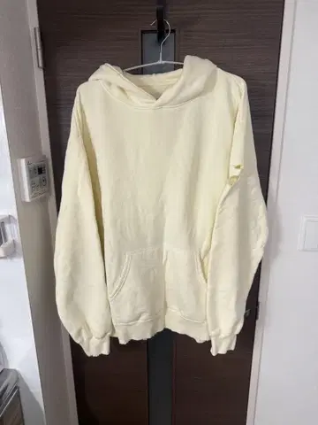 MFC STORE 후드티