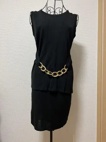 블랙 셋업 골드 체인 벨트