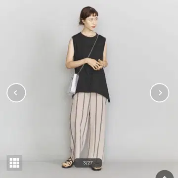 뷰티 앤 유스 코튼 천축 백 테일 슬리브리스 티셔츠